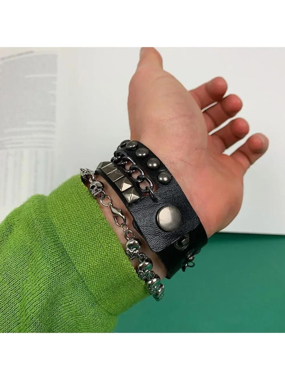 Grunge Y2K style Black and silver studded spike bracelet set